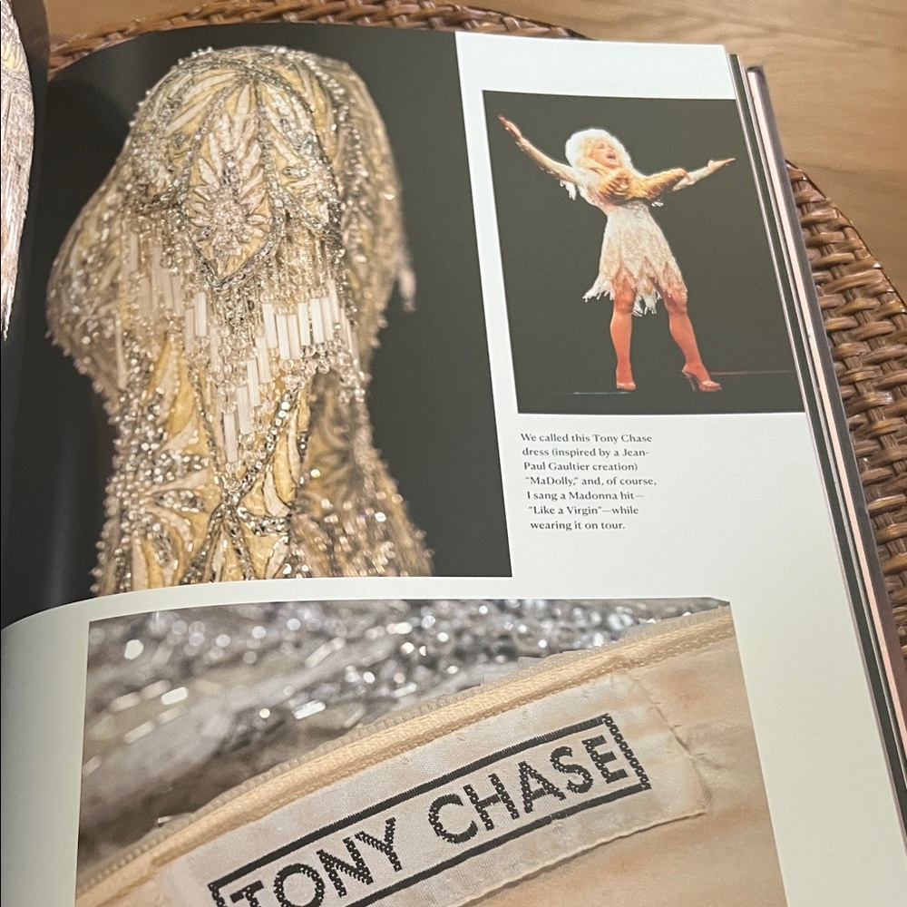 #0965** Dolly Parton 'Behind the Seams' Book - Picture 9 of 14